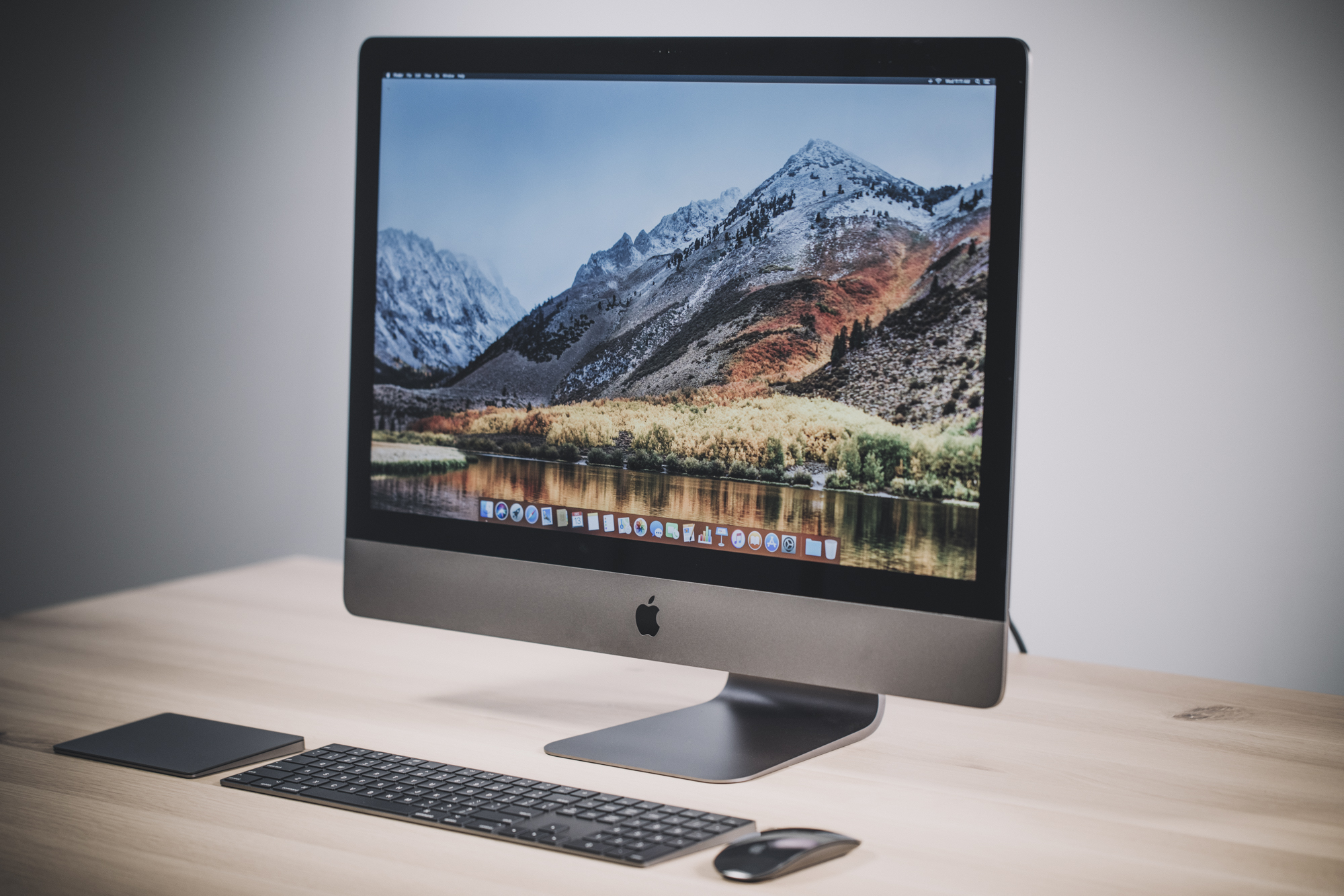 apple desktops on sale
